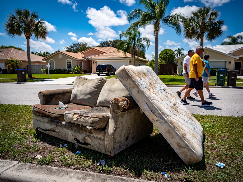 Furniture Removal in Central Florida